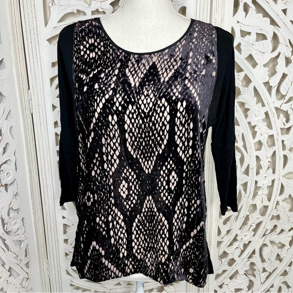 Rebecca Taylor Black & Blush Velvet Reptile Top - Picture 1 of 5